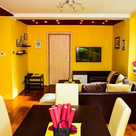 Apartman Gita Загреб Екстериор снимка